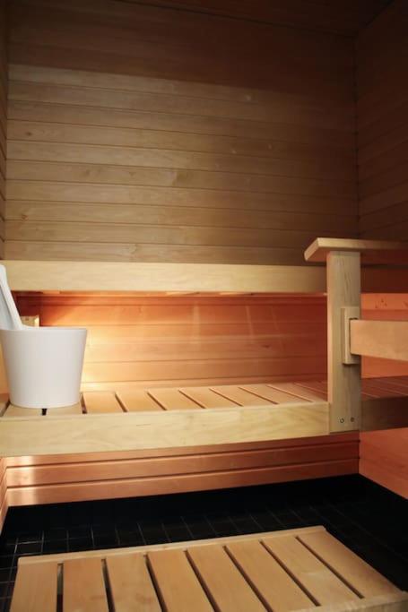 Modern Apartment With Sauna, Near Transit Hub/Dixi Vantaa Exterior foto
